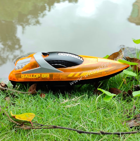 HONGXUNJIE HJ819 2.4G 4WD High Speed Boat RC Small Boat